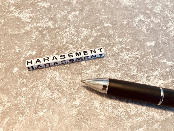 知っていますか？「カスハラ」